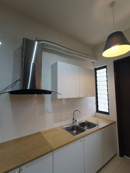 Semi-Detached House for Sale in Eco Sanctuary (Telok Panglima Garang) - ET Cheah - Kitchen - PropertyGuru.com.my