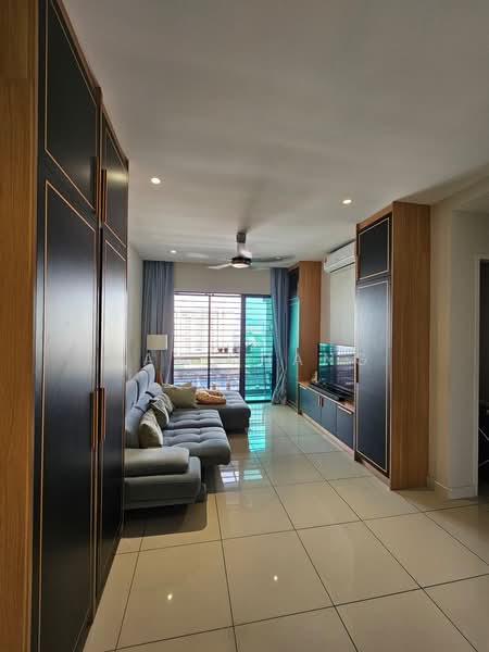Kediaman Servis untuk Dijual di UNIO Residence - May Chang - Living Room - PropertyGuru.com.my