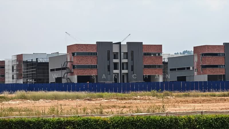 Factory for Rent in Bandar Puncak Alam (Puncak Alam) - Wei San Chan - Exterior - PropertyGuru.com.my