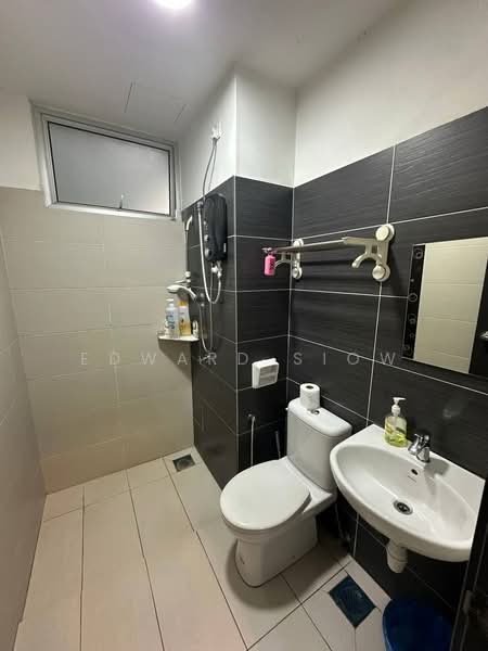 Apartment for Rent at Midori Green (Pangsapuri Hijauan) - Edward Siow - Bathroom - PropertyGuru.com.my