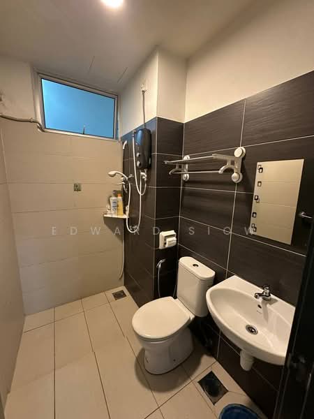 Apartment for Rent at Midori Green (Pangsapuri Hijauan) - Edward Siow - Bathroom - PropertyGuru.com.my