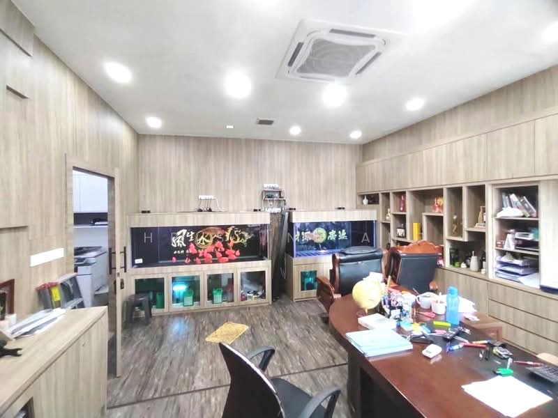 Cluster Factory for Sale in Eco Business Park 1 (Johor Bahru) - Christina Ang - Study - PropertyGuru.com.my