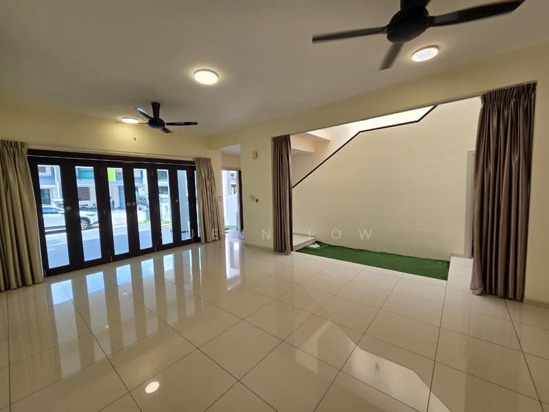 2-storey Terraced House for Sale in East Ledang (Iskandar Puteri (Nusajaya)) - Suenn Low - Living Room - PropertyGuru.com.my