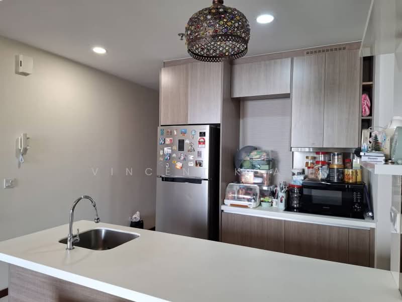 Service Residence for Sale at The Tamarind - Vincent Koay - Kitchen - PropertyGuru.com.my