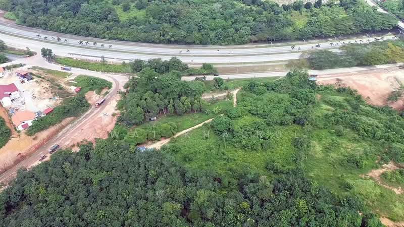 Residential Land for Sale in Desa Pinggiran Putra (Dengkil) - Ewat Khairul - Exterior - PropertyGuru.com.my