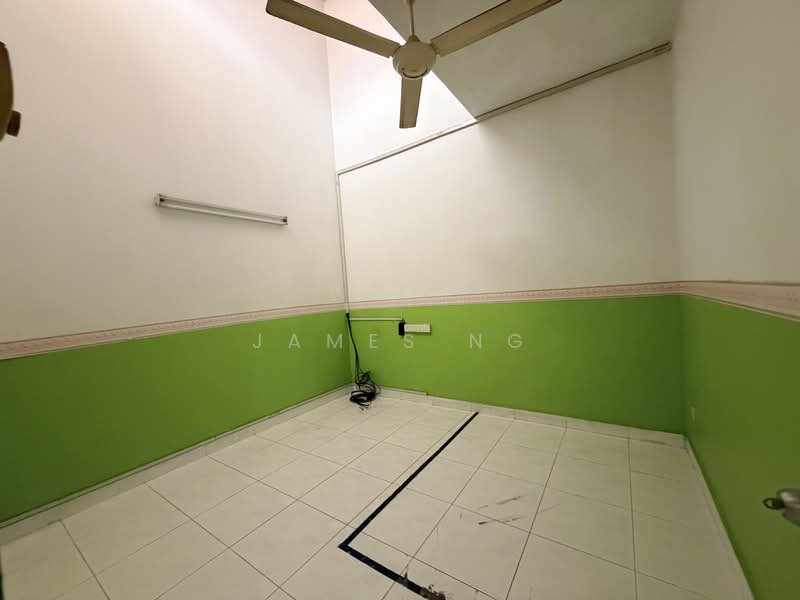 Rumah Teres 1.5 Tingkat untuk Dijual di Taman Pelangi Indah (Ulu Tiram) - James Ng - PropertyGuru.com.my