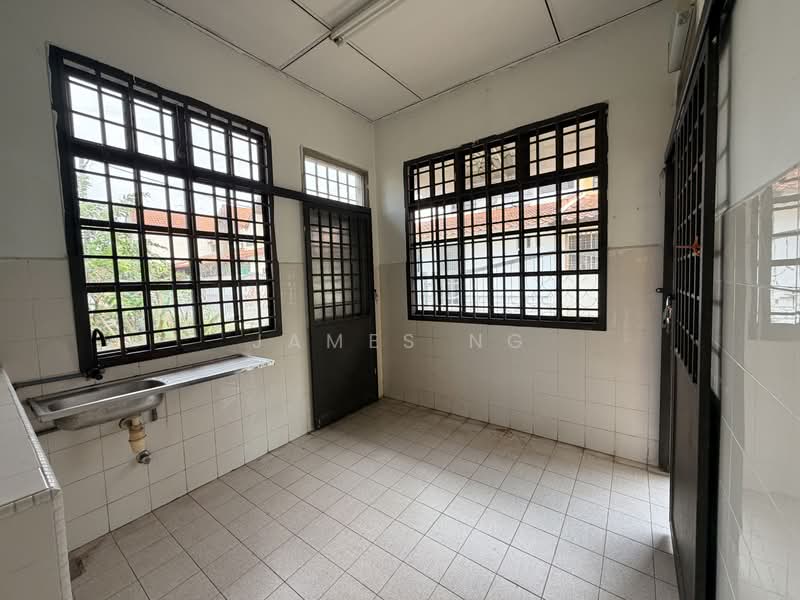 Rumah Teres 1.5 Tingkat untuk Dijual di Taman Pelangi Indah (Ulu Tiram) - James Ng - PropertyGuru.com.my