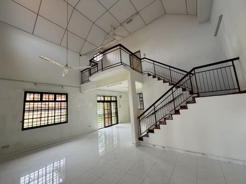 Rumah Teres 1.5 Tingkat untuk Dijual di Taman Pelangi Indah (Ulu Tiram) - James Ng - PropertyGuru.com.my