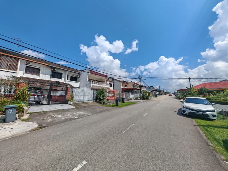 2-storey Terraced House for Sale in Taman Johor Jaya (Johor Bahru) - Eugene Khoo - PropertyGuru.com.my