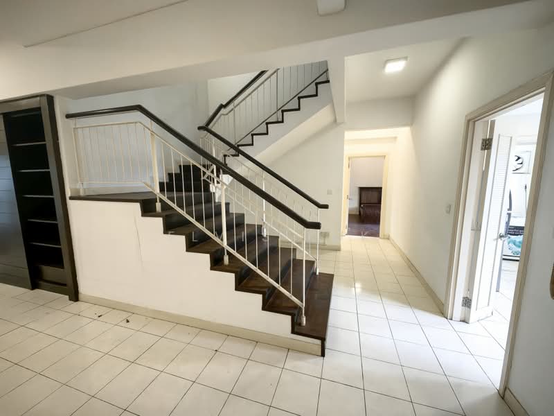 Condominium for Sale at Seri Maya Condominium - Elvis Kok - Interior - PropertyGuru.com.my