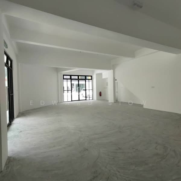 Kedai untuk Disewa di Taman Pelangi (Johor Bahru) - Edward Siow - Interior - PropertyGuru.com.my