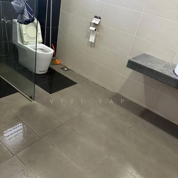 Rumah Teres 2 Tingkat untuk Disewa di Alam Damai (Cheras) - Vivi Yap - Bathroom - PropertyGuru.com.my