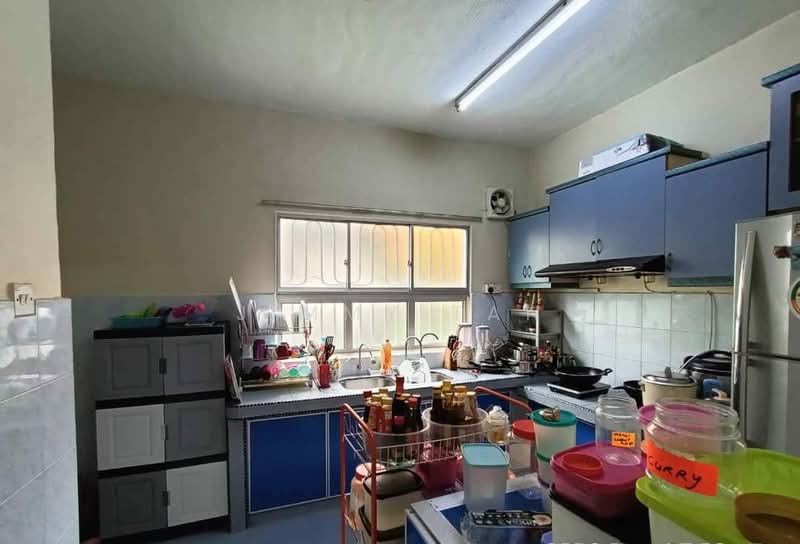 Rumah Teres 2 Tingkat untuk Dijual di Bandar Bukit Tinggi (Klang) - Jimmy Tan - Kitchen - PropertyGuru.com.my
