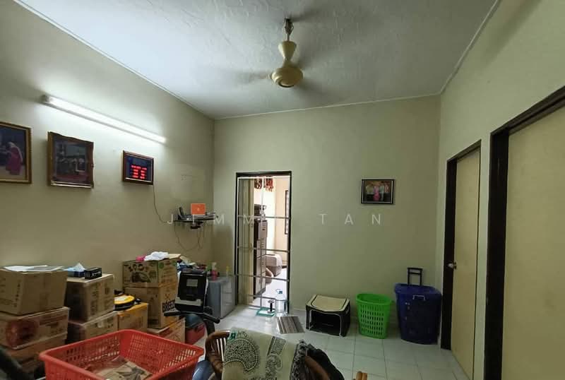 Rumah Teres 2 Tingkat untuk Dijual di Bandar Bukit Tinggi (Klang) - Jimmy Tan - Living Room - PropertyGuru.com.my