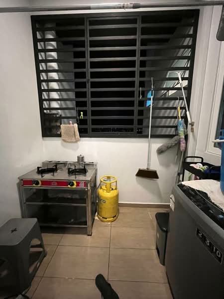 Service Residence for Rent at Parkland Residence - Abby Ho - Kitchen - PropertyGuru.com.my