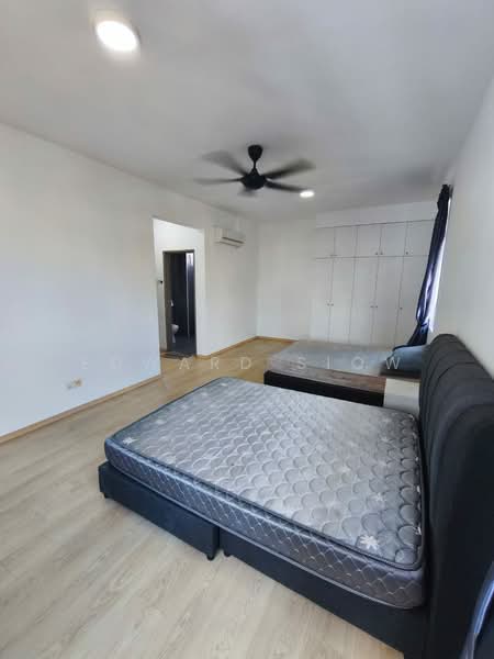 Servis Apartment untuk Disewa di Larkin Heights - Edward Siow - Bedroom - PropertyGuru.com.my
