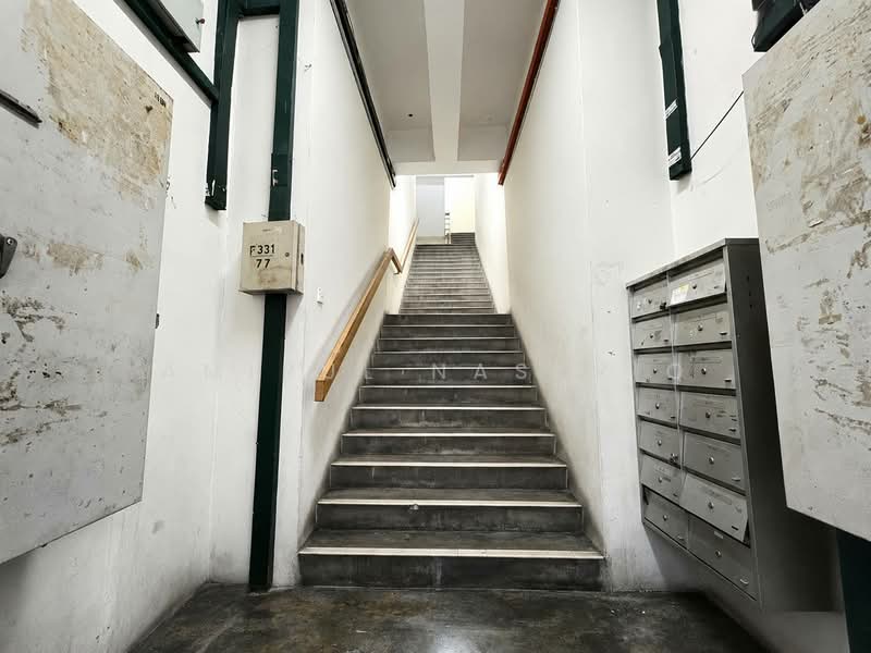 Pangsapuri untuk Dijual di Sri Manja Square Petaling Jaya - Amirul Nasyriq - Corridor - PropertyGuru.com.my