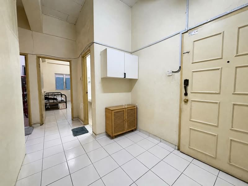 Pangsapuri untuk Dijual di Sri Manja Square Petaling Jaya - Amirul Nasyriq - Interior - PropertyGuru.com.my