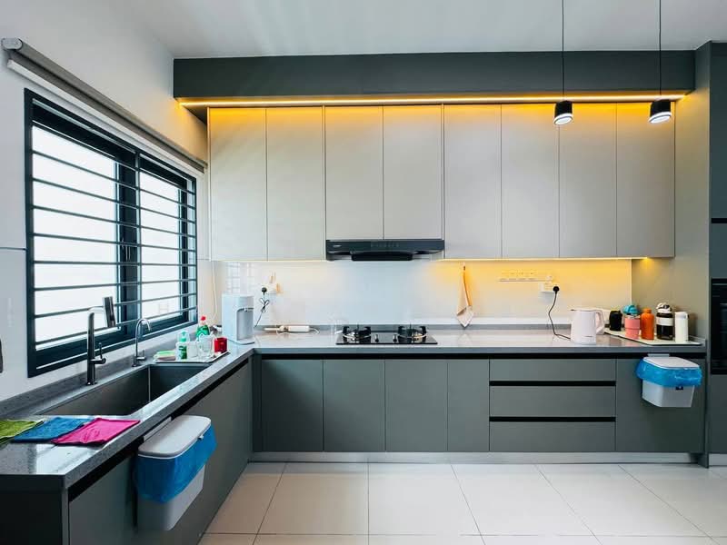 2-storey Terraced House for Sale in Kajang 2 (Kajang) - Hazeman Omar - Kitchen - PropertyGuru.com.my