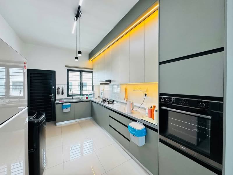 2-storey Terraced House for Sale in Kajang 2 (Kajang) - Hazeman Omar - Kitchen - PropertyGuru.com.my