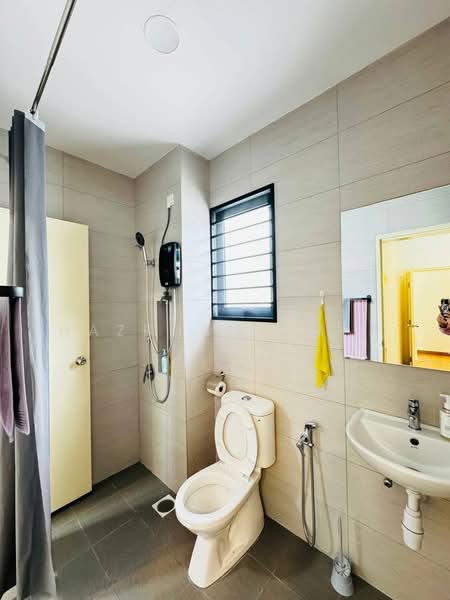 2-storey Terraced House for Sale in Kajang 2 (Kajang) - Hazeman Omar - Bathroom - PropertyGuru.com.my
