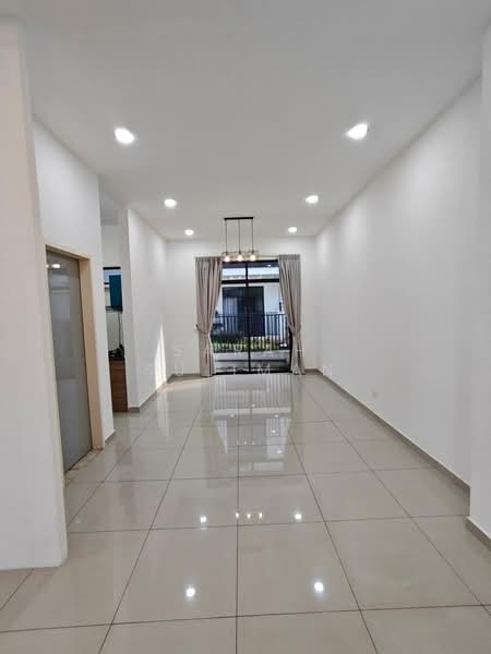 2-storey Terraced House for Rent in Bandar Puncak Alam (Puncak Alam) - Sarah Suliman - PropertyGuru.com.my