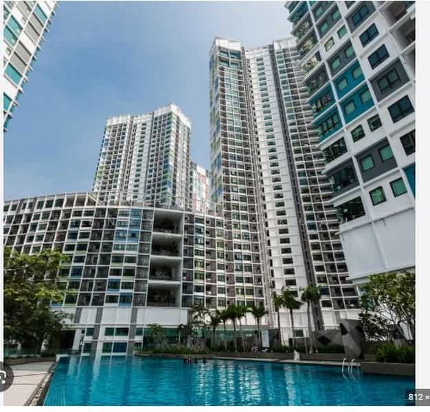 Service Residence for Sale at i-SOHO @ i-City - Henry Kooi Kuan Xiang - Exterior - PropertyGuru.com.my