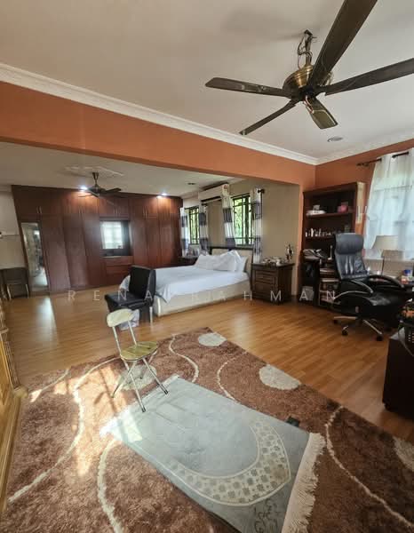 Rumah Teres 2 Tingkat untuk Dijual di Seksyen 8 (Shah Alam) - Rena Rahman - Bedroom - PropertyGuru.com.my