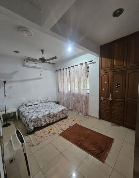 Rumah Teres 2 Tingkat untuk Dijual di Seksyen 8 (Shah Alam) - Rena Rahman - Bedroom - PropertyGuru.com.my