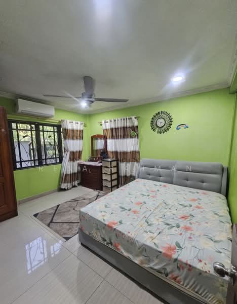 Rumah Teres 2 Tingkat untuk Dijual di Seksyen 8 (Shah Alam) - Rena Rahman - Bedroom - PropertyGuru.com.my