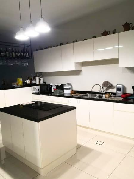 2-storey Terraced House for Sale in Glenmarie (Selangor) - Josephine Chou - Kitchen - PropertyGuru.com.my