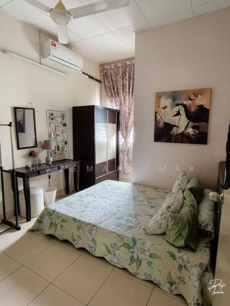 2-storey Terraced House for Sale in Bandar Putera 2 (Klang) - Hazeman Omar - Bedroom - PropertyGuru.com.my
