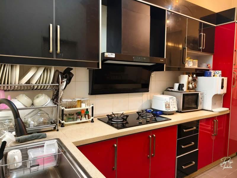 2-storey Terraced House for Sale in Bandar Putera 2 (Klang) - Hazeman Omar - Kitchen - PropertyGuru.com.my