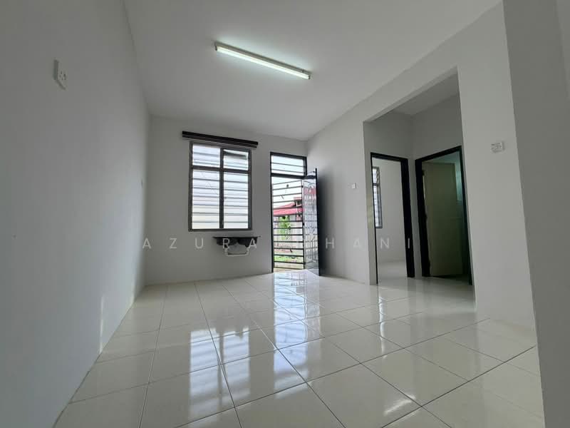 Rumah Berkembar untuk Dijual di Sungai Petani (Kedah) - Azura Ghani - Living Room - PropertyGuru.com.my