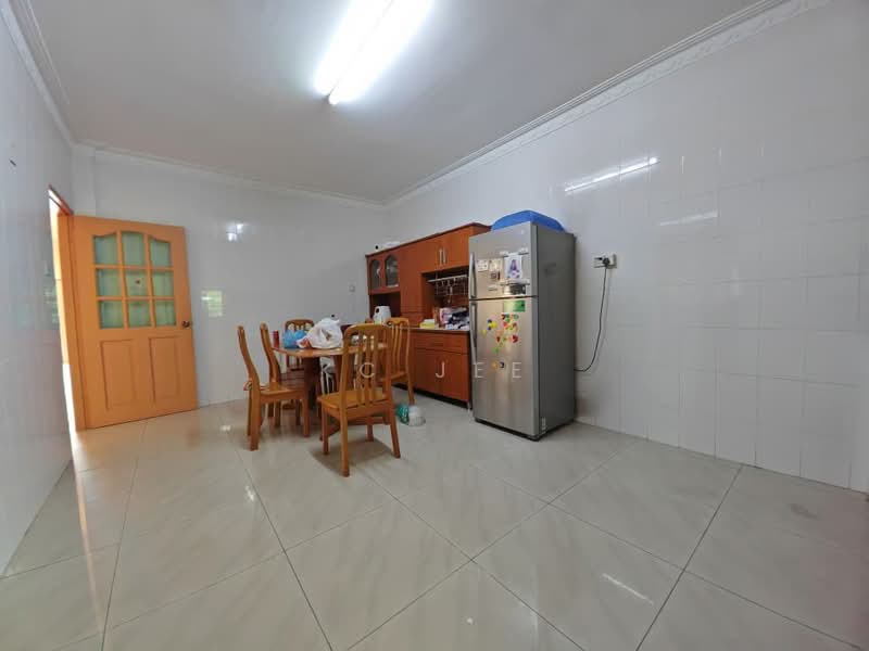 Rumah Berkembar untuk Dijual di Kuching (Sarawak) - KC Jee - Kitchen - PropertyGuru.com.my