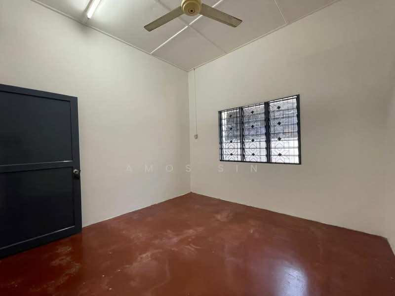 Semi-Detached House for Sale in Jelutong Timur (Jelutong) - Amos Sin - Interior - PropertyGuru.com.my