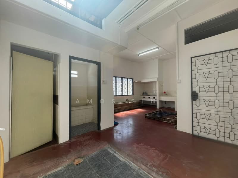 Semi-Detached House for Sale in Jelutong Timur (Jelutong) - Amos Sin - Interior - PropertyGuru.com.my
