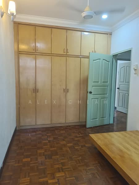 Rumah Teres 2 Tingkat untuk Dijual di Taman Sri Nibong (Bayan Lepas) - Alex Cheah - Bedroom - PropertyGuru.com.my