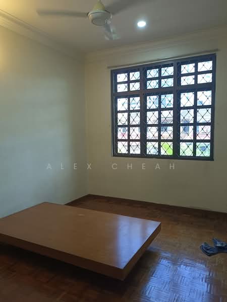 Rumah Teres 2 Tingkat untuk Dijual di Taman Sri Nibong (Bayan Lepas) - Alex Cheah - Bedroom - PropertyGuru.com.my