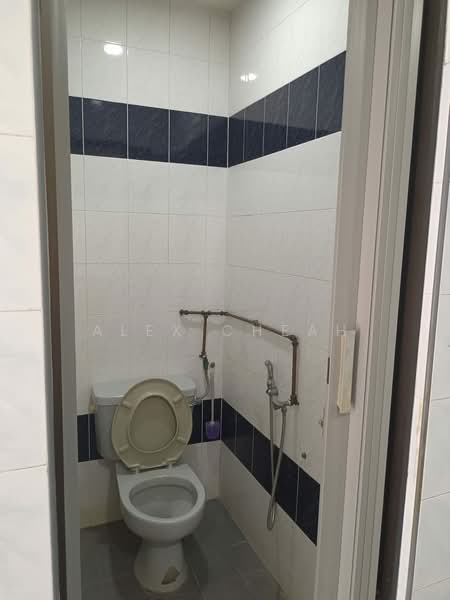 Rumah Teres 2 Tingkat untuk Dijual di Taman Sri Nibong (Bayan Lepas) - Alex Cheah - Bathroom - PropertyGuru.com.my
