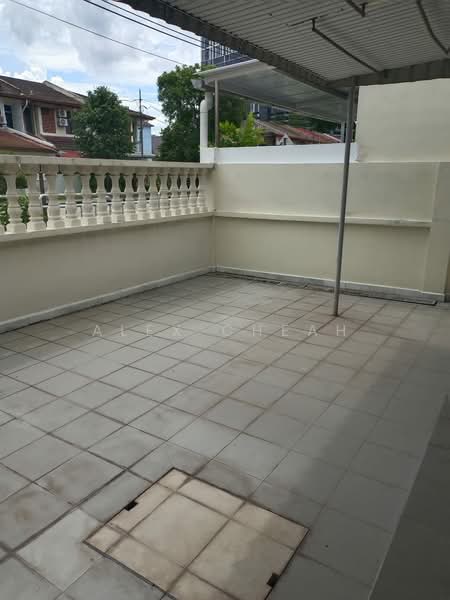 Rumah Teres 2 Tingkat untuk Dijual di Taman Sri Nibong (Bayan Lepas) - Alex Cheah - Balcony - PropertyGuru.com.my