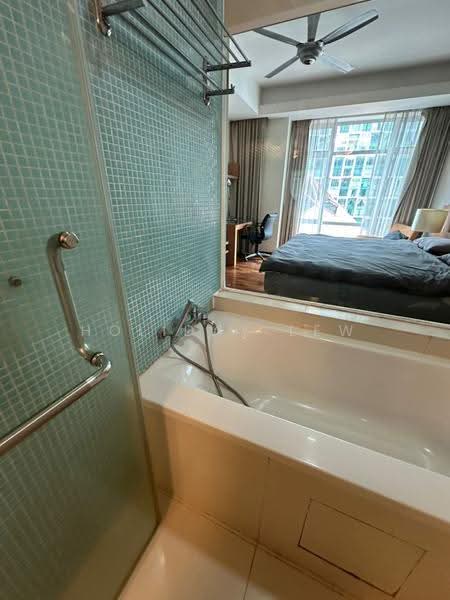 Service Residence for Rent at Cormar Suites (Fraser Place (Lot 163)) - Holiday Lew - Bathroom - PropertyGuru.com.my
