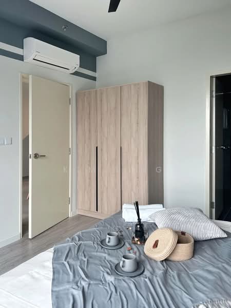 Servis Apartment untuk Disewa di Meta City - Kim Ling - Master Bedroom - PropertyGuru.com.my