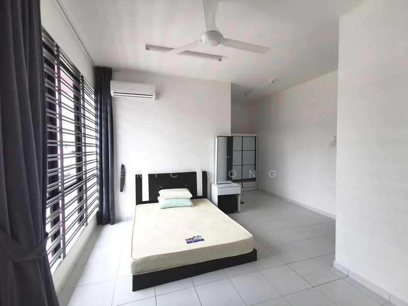 Rumah Teres 2 Tingkat untuk Disewa di Taman Austin Duta (Tebrau) - Eric Wong - PropertyGuru.com.my