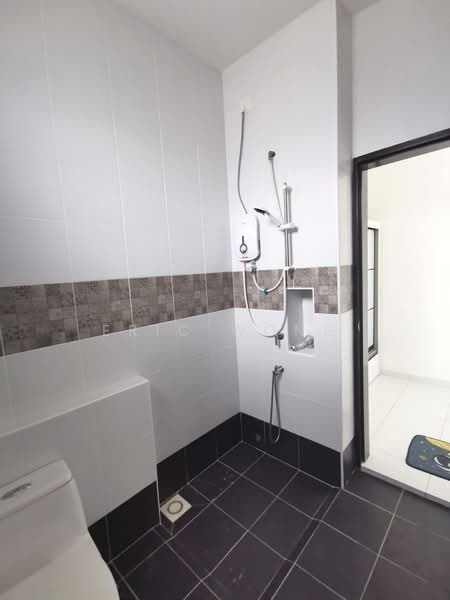 Rumah Teres 2 Tingkat untuk Disewa di Taman Austin Duta (Tebrau) - Eric Wong - PropertyGuru.com.my