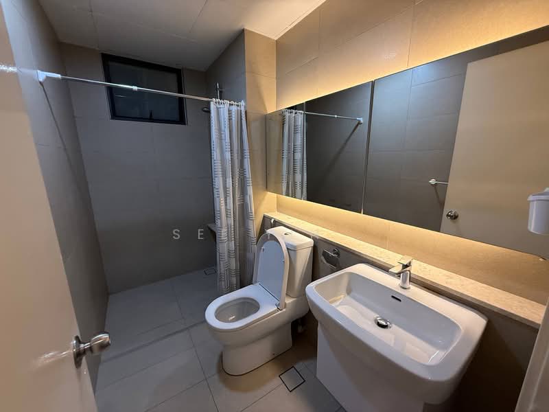 Condominium for Rent at The WaterEdge (Pinggiran Air) - See Yin . - Bathroom - PropertyGuru.com.my