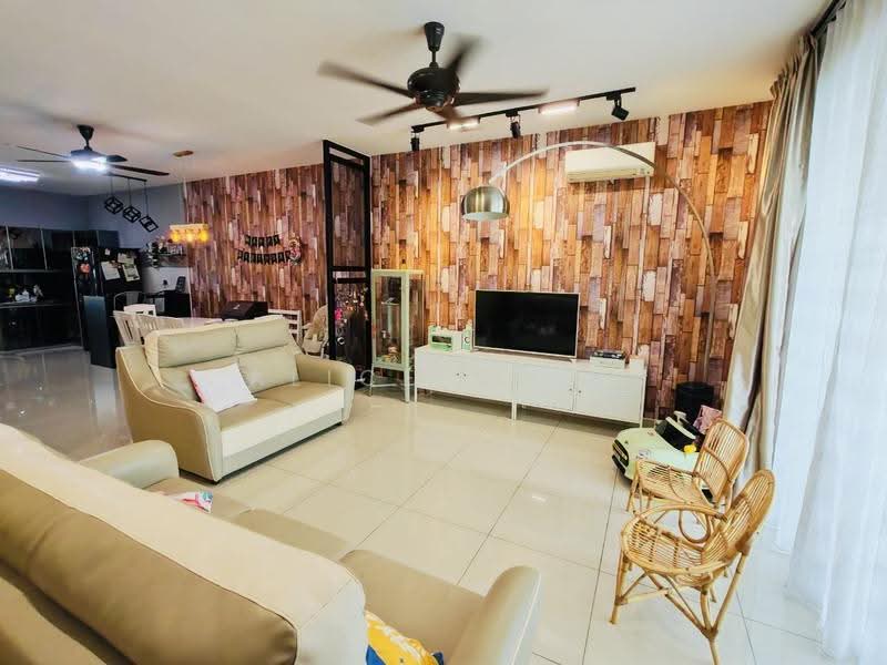 2-storey Terraced House for Sale in Horizon Hills (Iskandar Puteri (Nusajaya)) - Alice Chia - Living Room - PropertyGuru.com.my