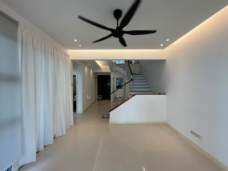 Townhouse for Sale in Desa Parkcity (Kuala Lumpur) - Bing Cher - Living Room - PropertyGuru.com.my