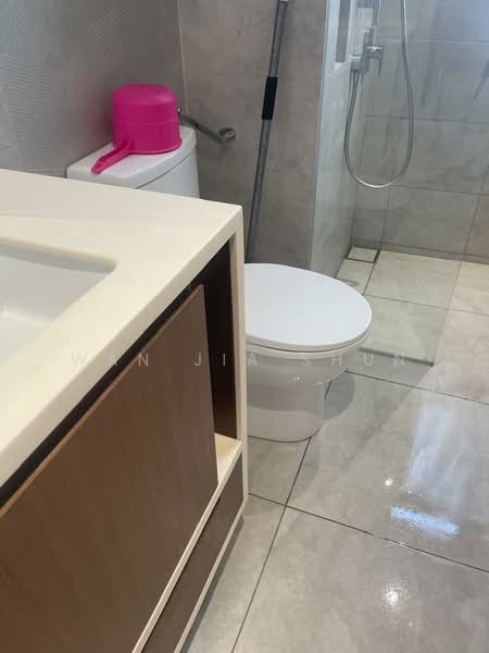 Servis Apartment untuk Disewa di i-Residence @ i-City - Wan Jia Shun - Bathroom - PropertyGuru.com.my