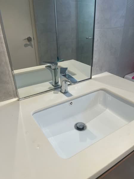 Servis Apartment untuk Disewa di i-Residence @ i-City - Wan Jia Shun - Bathroom - PropertyGuru.com.my